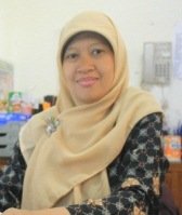 <strong>Yuli Kusnandari</strong>